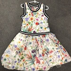 Girls floral adorable dress